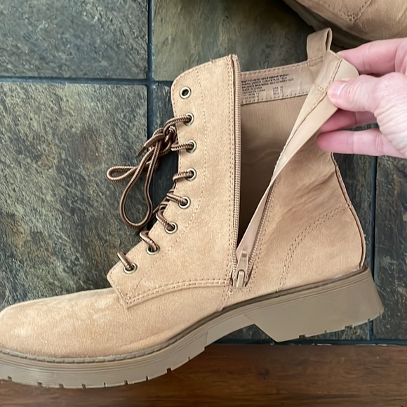 Time and Tru Camel Suede side zip laced Boots- 1 inch heel- size 10 - Picture 4 of 10